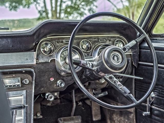 Mastering Insurance and Rebuilt Title Processes for Salvaged Vehicles