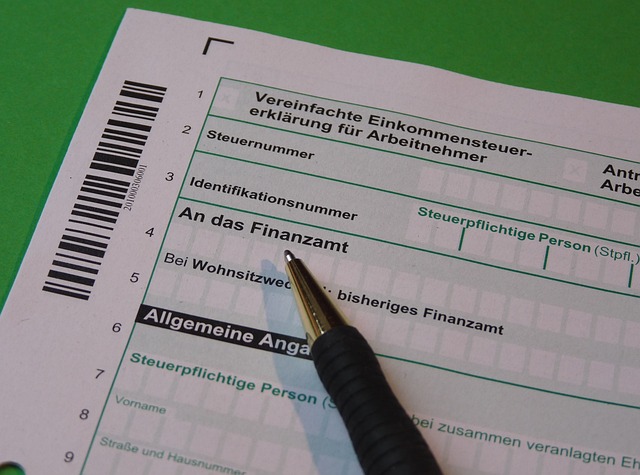 Navigating the Digital Tax Maze: A Comprehensive Guide to E-Filing, Tracking, and Simplifying Your Returns