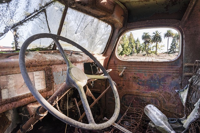 VIN Lookup for Pre-Owned Trucks: Decoding History, Ensuring Safety