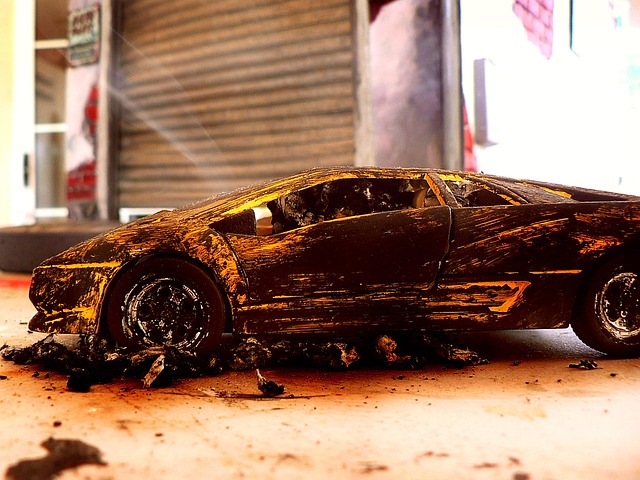 Mastering Damaged Car Title Replacement Process