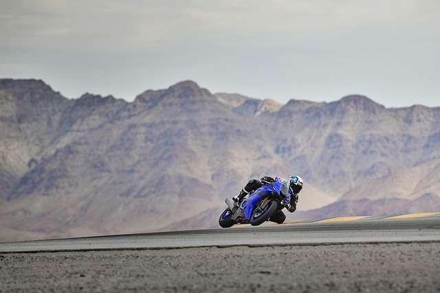 Expertly Salvage Motorcycle: Legal Process & Maximize Value