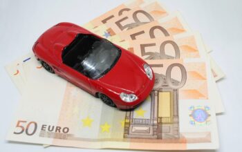 insurance-for-plate-replacement-640x480-64328571.jpeg