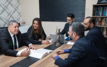 legal-transfer-for-lienholder-title-640x480-25349781.jpeg