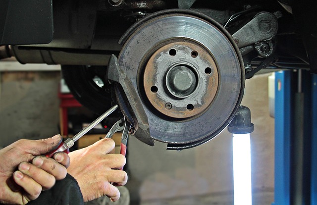 Mastering Vehicle Disputes: Comprehensive Lien Sale & Insurance Claims