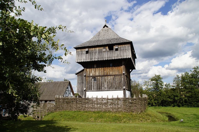 Lienholder title reconstruction
