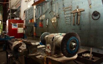 mechanical-lien-for-vehicle-repairs-640x480-20628496.jpeg