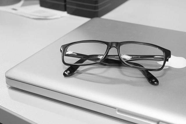 Streamline Processes: Verify Documents with Notarized Titles