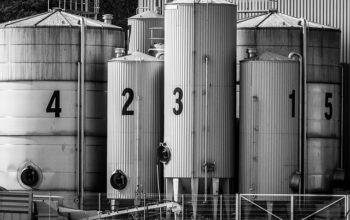 storage-facility-lien-640x480-50719018.jpeg