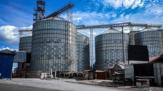Maximizing Returns: Navigate Storage Lien Sales Successfully