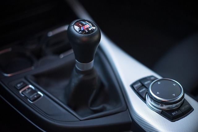 Vehicle lien sale value assessment